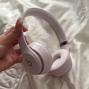 Beats by Dre Over-Ear Headphones - Light Pink